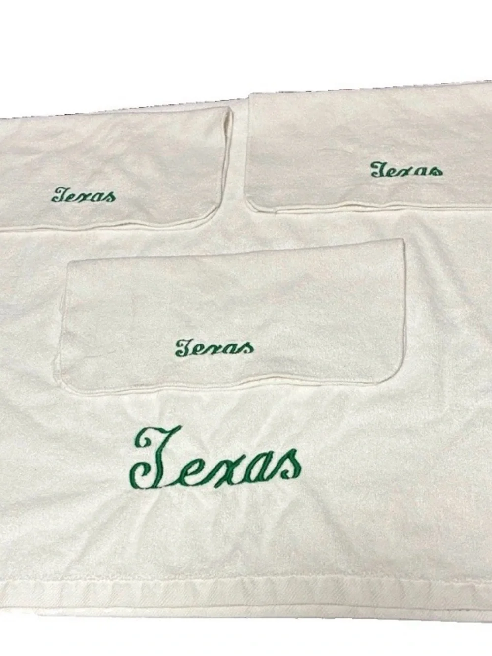 Vintage Fieldcrest 4 Pc Towel Set 1 Bath Towel 3 Washcloths Embroidered In Green